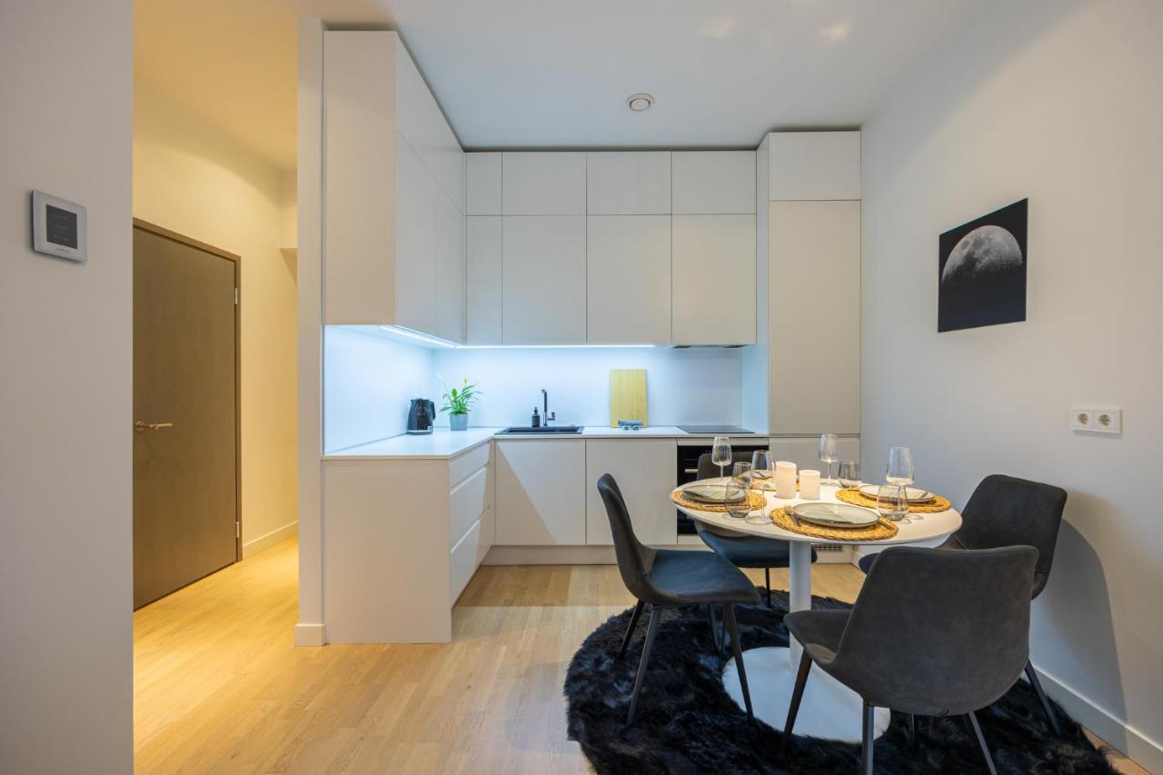 Rotermanni Apartment#Top Location#Spacious#Free Parking Tallinn Kültér fotó